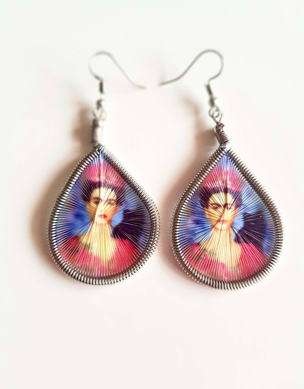Miniature : Boucles d’oreilles Frida Kahlo 