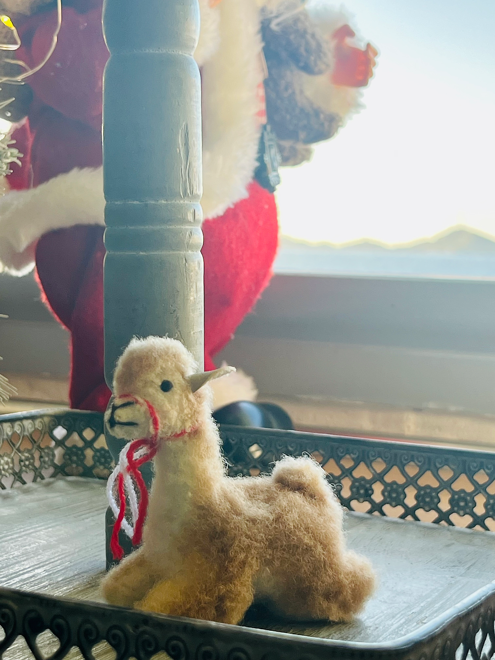 Miniature : Vigogne en peluche décoratif 