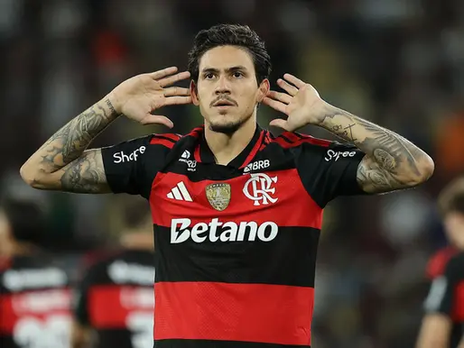 Brasileirão: Pedro desequilibra e Flamengo vence Fluminense 