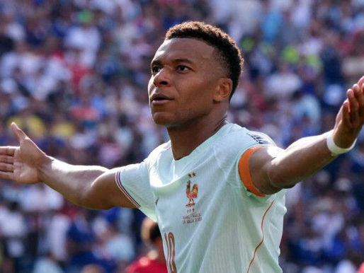 Copa do Mundo: França vence Marrocos e avança à semifinal