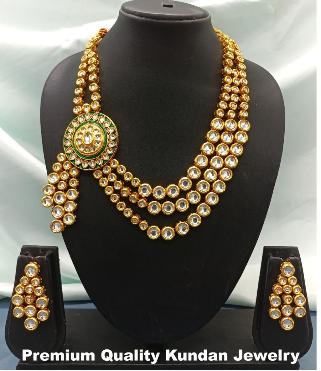 Necklace set