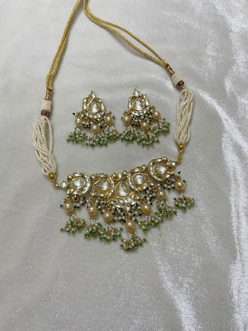Necklace set