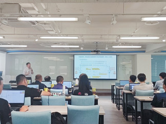 言成-企業AI應用落地課程