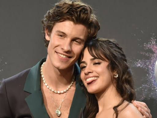 Shawn Mendes esclarece qual seu relacionamento com Camila Cabello