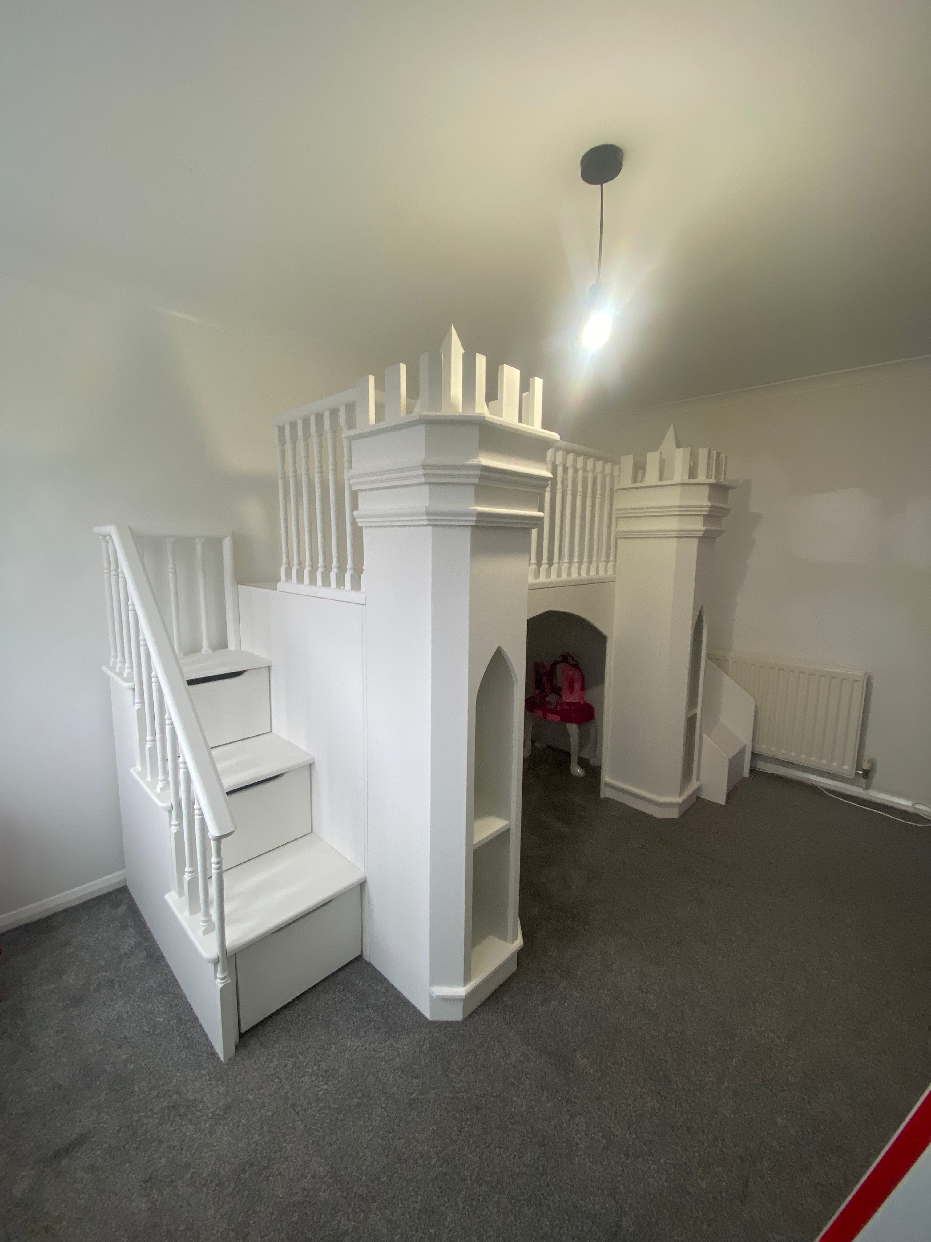 Castle Bed Single sleeper/Princess Castle Bed/Prince Castle Bed