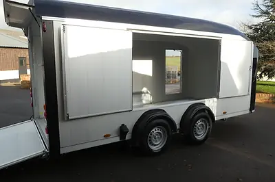 Roadster c800 Box Trailer