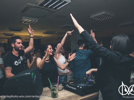 Making pictures in a night club