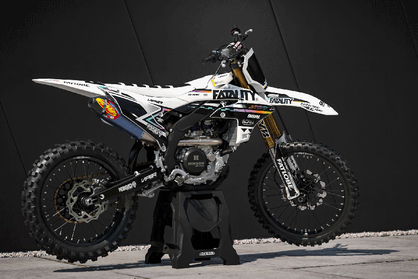 Dirt Bike with Graphic Kit - MxProDecals