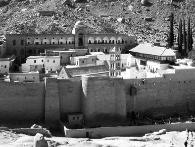 Γέροντας Νεκτάριος Μουλατσιώτης: Μήπως κάποιοι ξεκίνησαν το ξεπούλημα των Προσκυνημάτων από την Μονή Σινά;