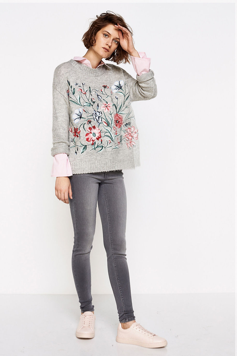 Miniatura: Camisola bordado flores