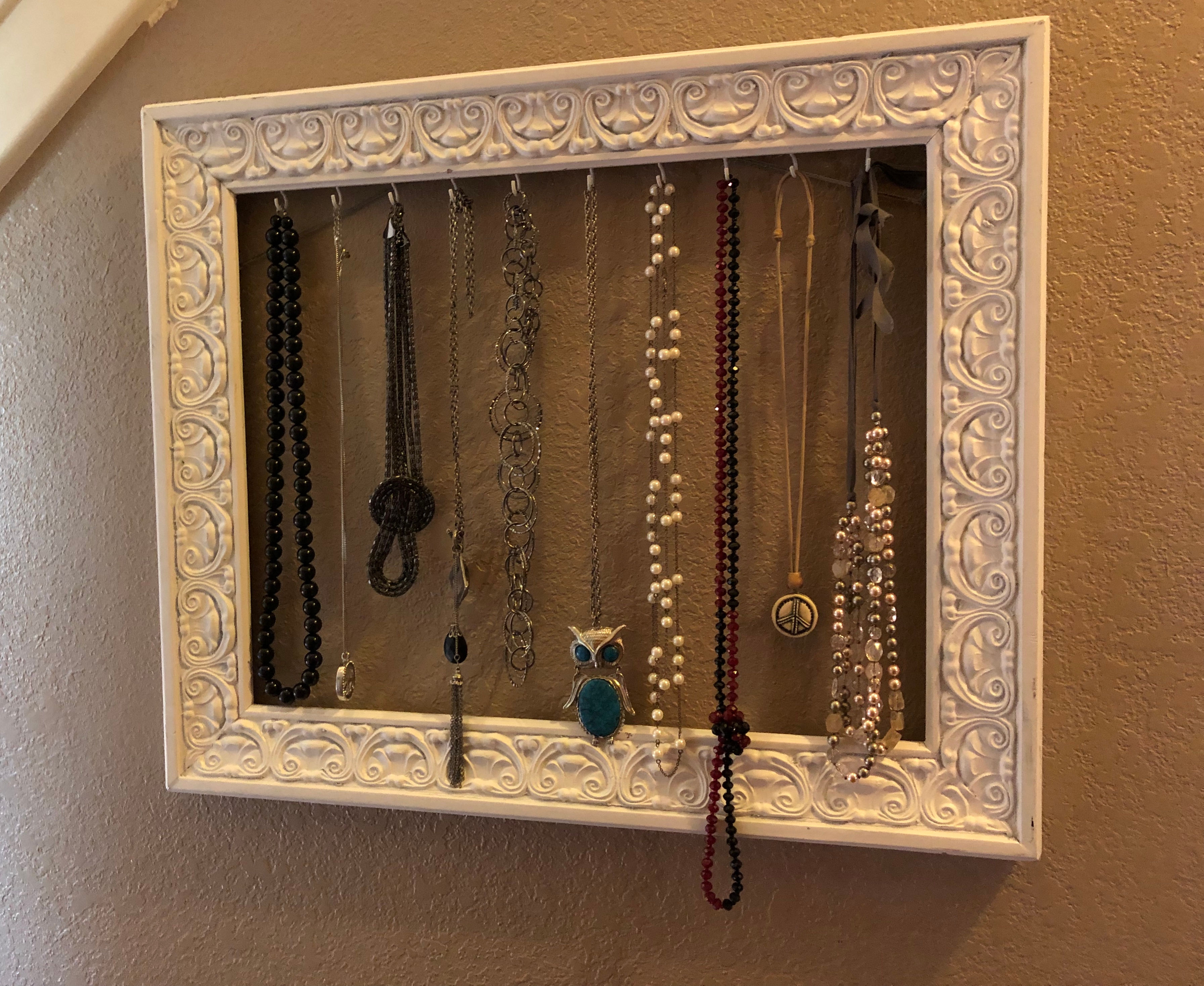 Necklace holder frame
