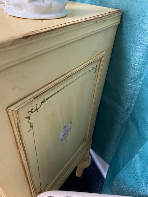 Thumbnail: Stunning Italian Style Sideboard