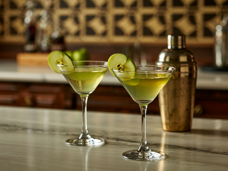 Easy Apple Martini (Appletini): The Retro Cocktail Making a Chic Comeback