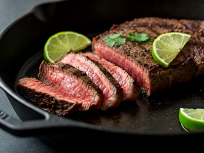 Easy and Delicious Weeknight Skirt Steak: A Culinary Delight in 4 Quick Steps