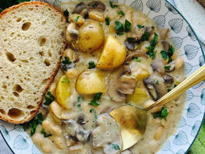 The Ultimate White Bean & Mushroom Cassoulet for Cozy Evenings
