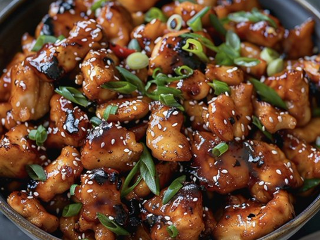 Easy Asian-Style Crispy Garlic Chicken That’ll Make Your Taste Buds Explode!