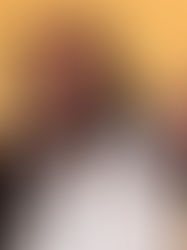 Artist image accompanying the QRÖMELIFE review for Quavo.