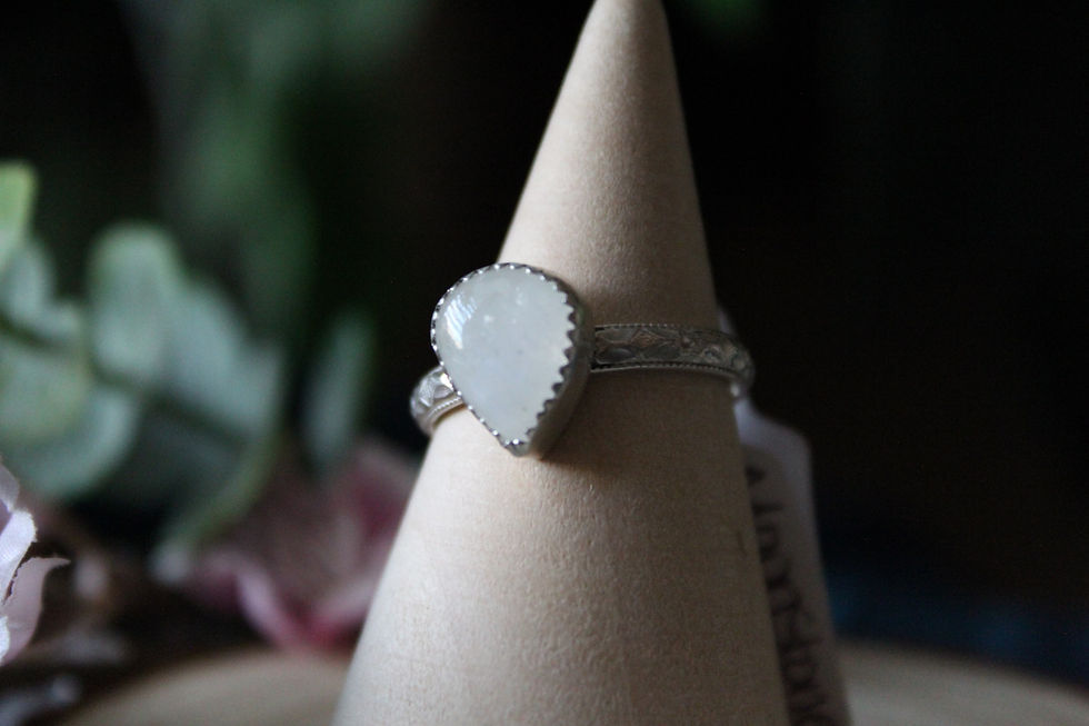 Thumbnail: Moonstone Sterling Ring