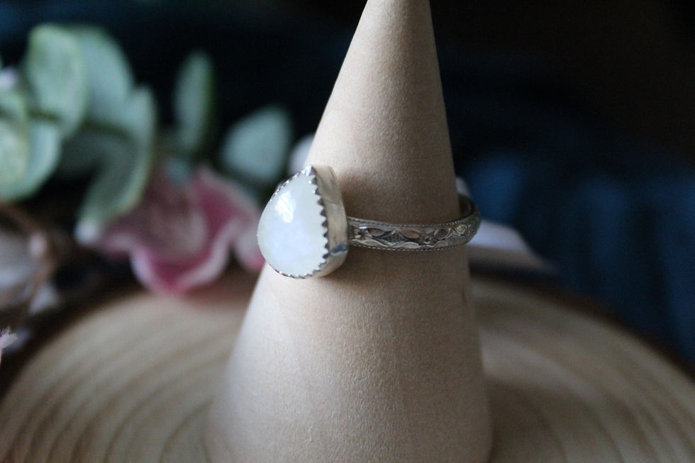 Thumbnail: Moonstone Sterling Ring