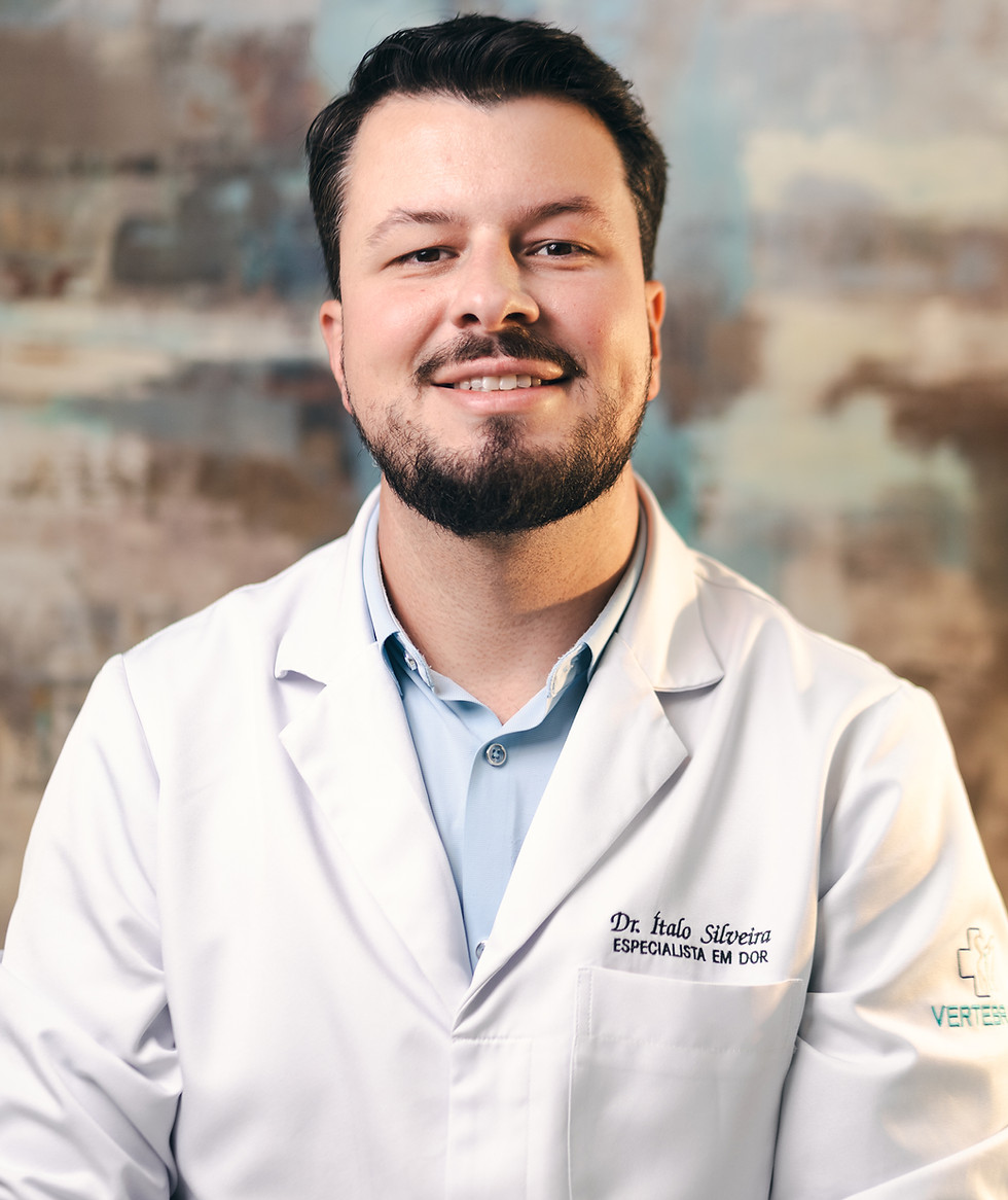 Dr. Ítalo Silveira quiropraxia.jpg