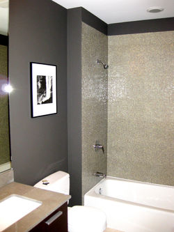 POWDER ROOM - (LAKEVIEW) CHICAGO, IL