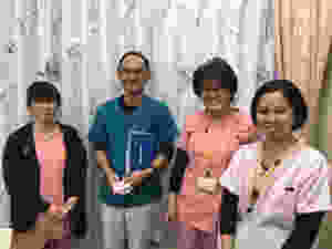医療とケアの職員の皆さん。右から二番目の方が副看護部長の福原さん
