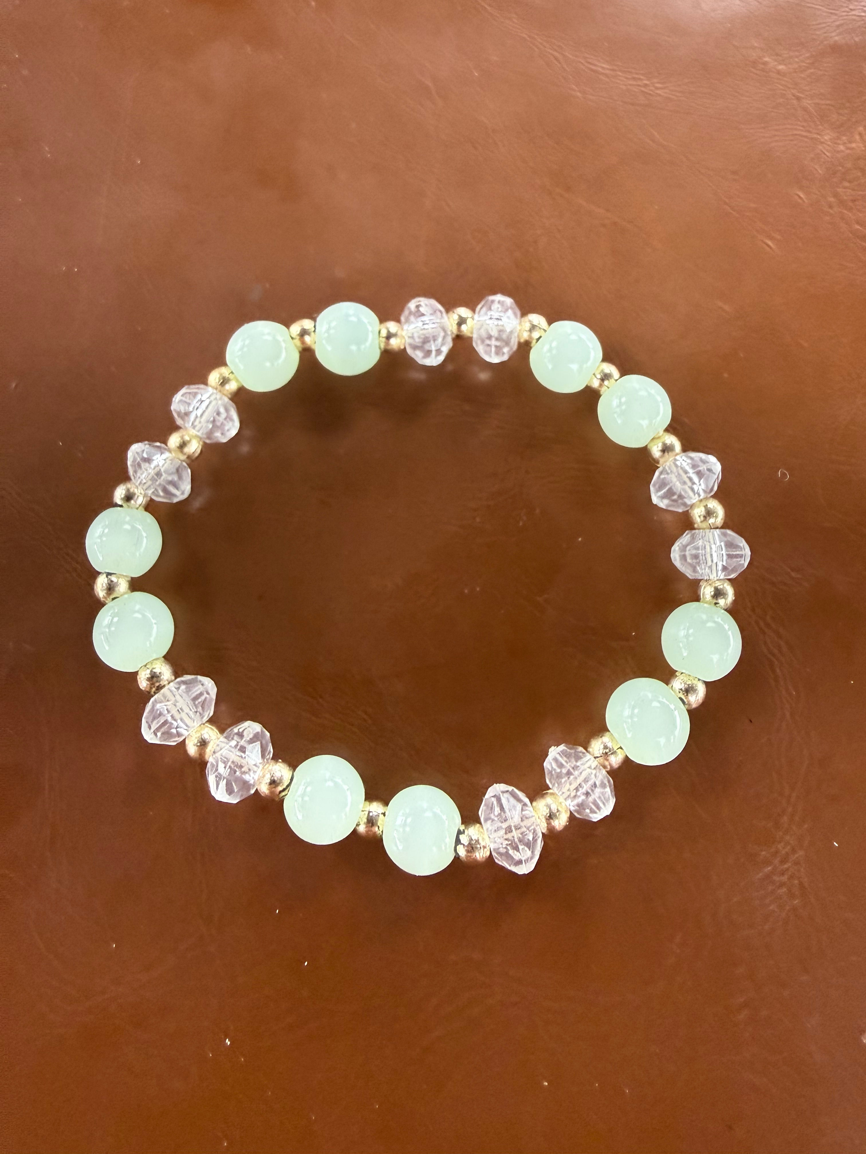 Armbånd i store glassperler