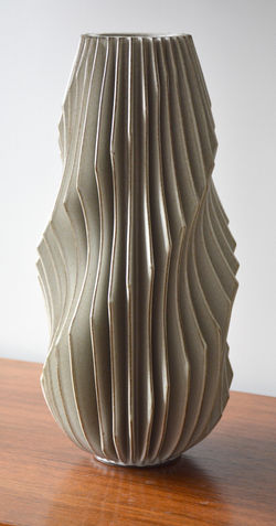 18" Scalloped Spiral (0601)