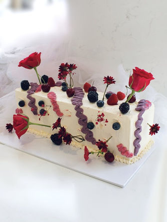 birthday cake 352