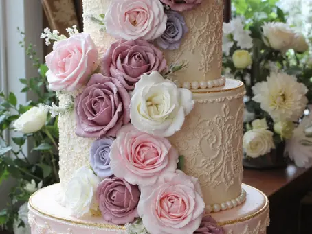 Best Classy Beautiful Birthday Cakes for Ladies in London | 2025-26 UK Guide