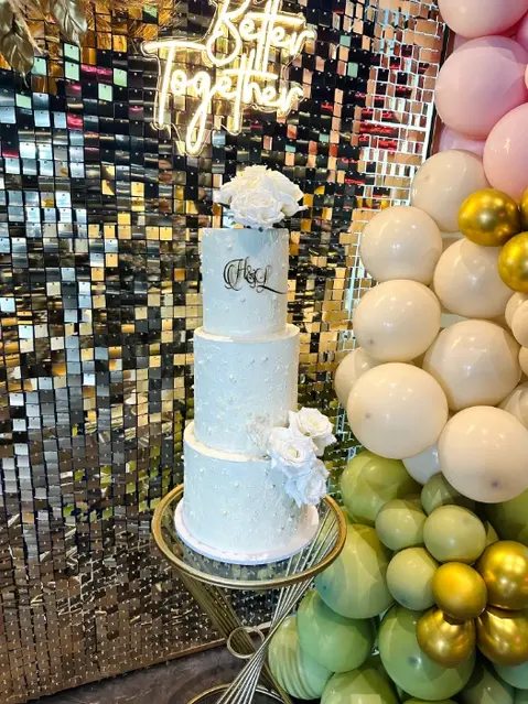 Wedding Cake : W156