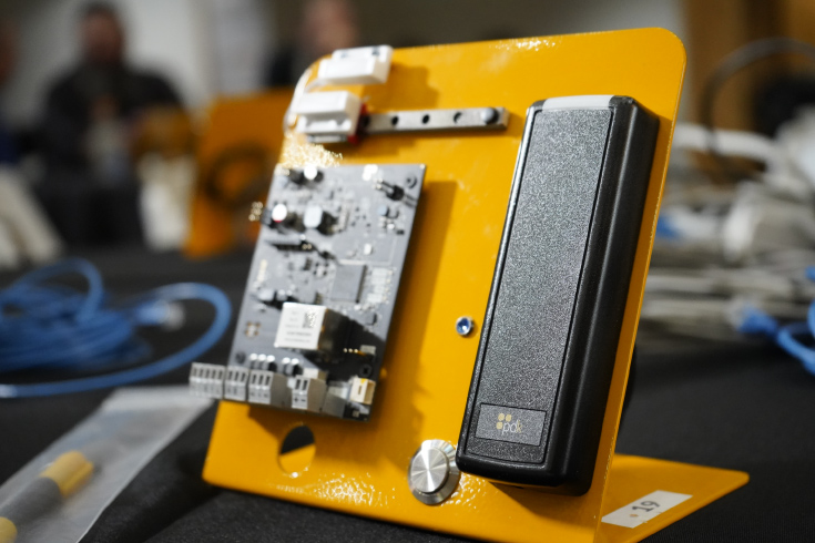 PDK Red Reader and Red 1 display