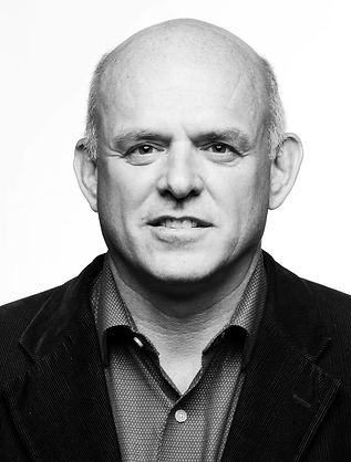 andrew-murdin-headshot2-1046x1200 (1).jpg