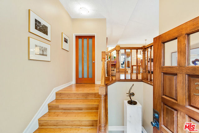 627 STRAND ST 627 STRAND ST 6