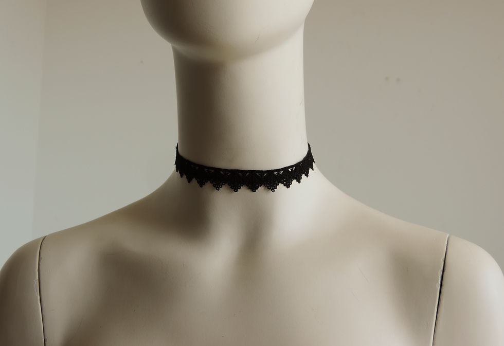 Miniatura: Gargantilla de tela