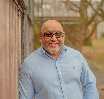 Portrait of counsellor Ken Mendoza in Bracknell