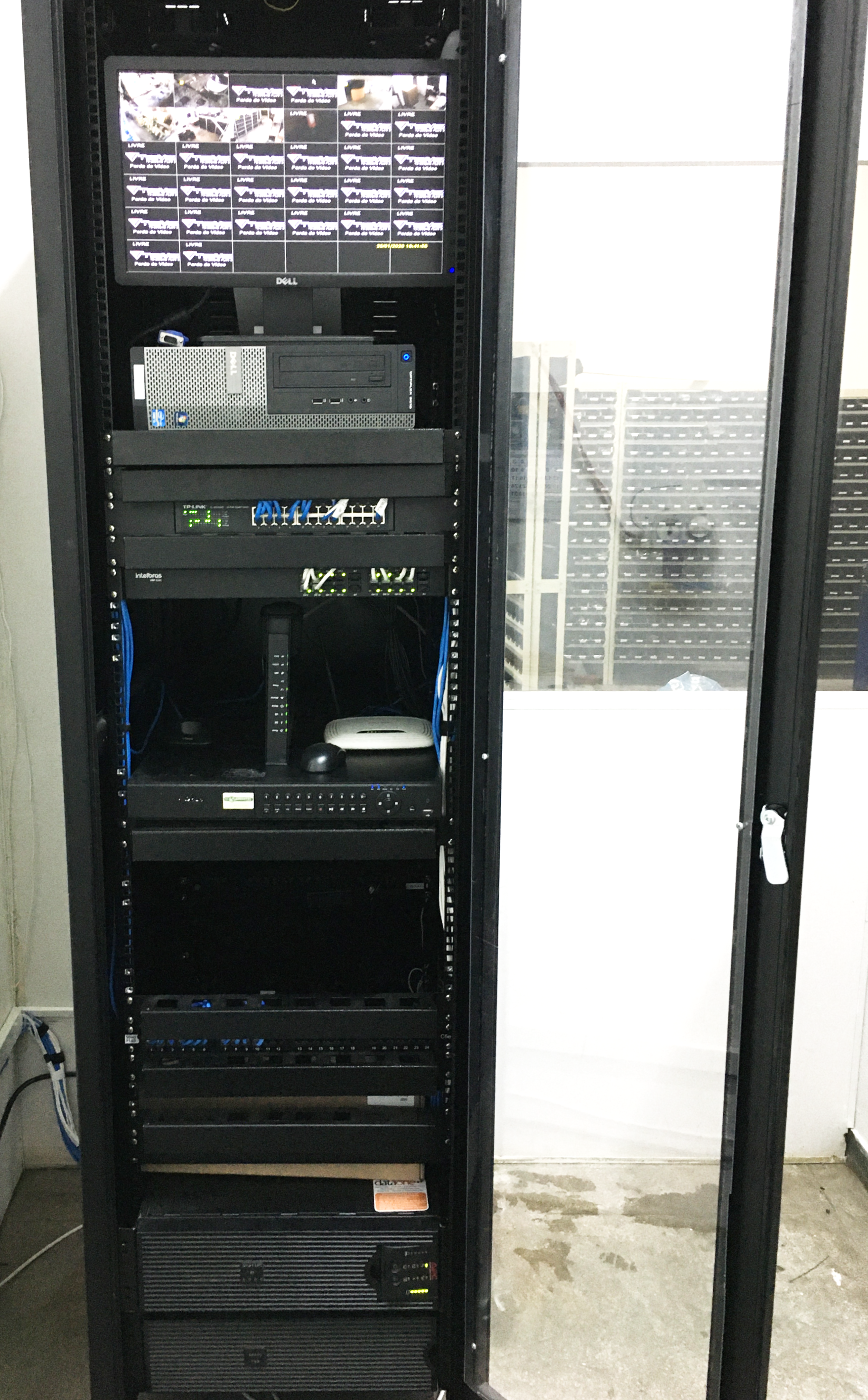 rack de dados 44u