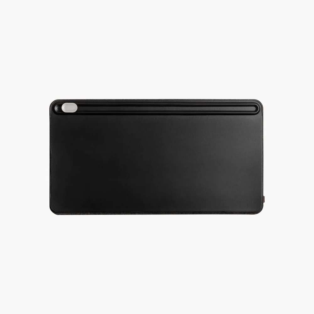 orbitkey-desk-mat-black-medium-2_aee0e16a-b91c-42d0-8fc6-0ba8cbdda0f2_1000x1000.webp