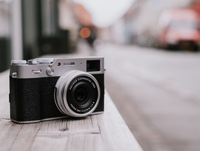 Mira el mundo de manera diferente con las nuevas: Fujifilm X100V y Fujifilm X-T200