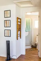 unit 4 bathroom.jpeg