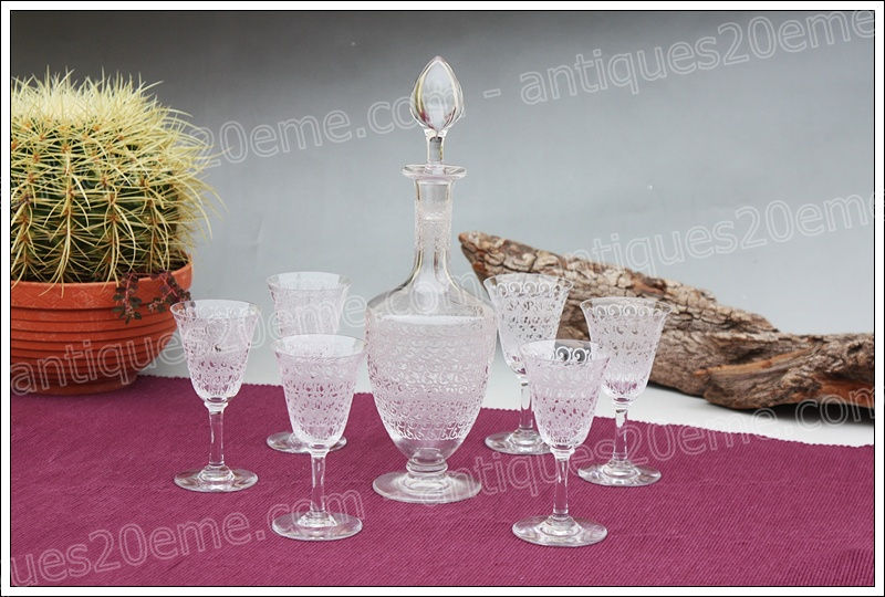 Antiques20ème, Service à liqueur cristal Baccarat modèle 9647 gravure Rohan verres carafe, Baccarat crystal liquor glasses