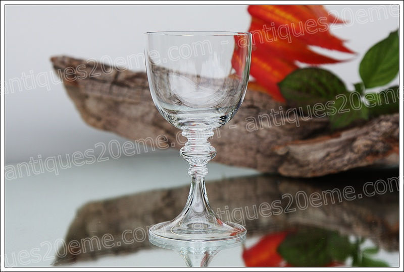 Antiques20ème, Verre à vin en cristal de Baccarat modèle Beauvais, Baccarat crystal wine glass