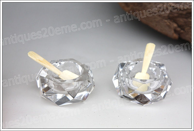 Antiques20ème, Coffret de salières en cristal de Baccarat modèle Camel, Baccarat crystal salières salt shaker box