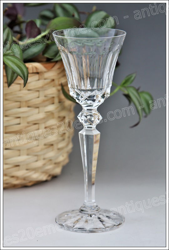 Verre à vin en cristal de Saint Louis modèle service Excellence, St.Louis crystal wine glass