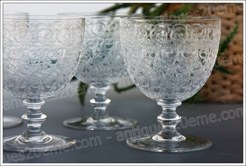 Antiques20ème, Verres à vin en cristal de Baccarat modèle Rohan, Baccarat crystal wine glasses