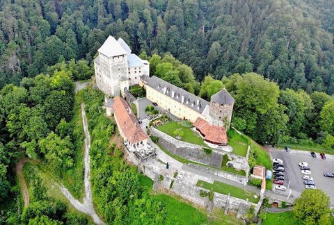 burghotel-deutschlandsberg-deutschlandsberg-1605982769.jpg