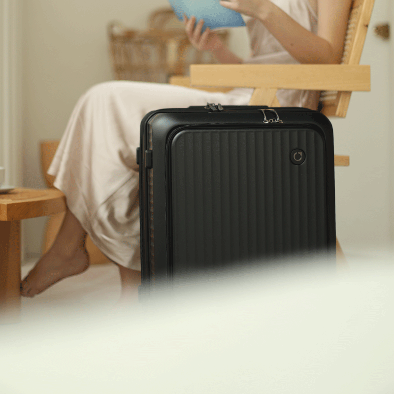 กระเป๋าเดินทางขนาด 20 นิ้วรุ่น Smart Biz