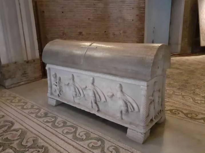 Sarcophagus of Isaac