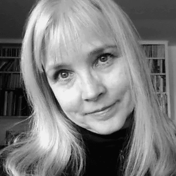 Introducing Visual Artist Peggy Walters