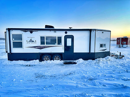 Ice Castle 21' (26'v) RV Extreme